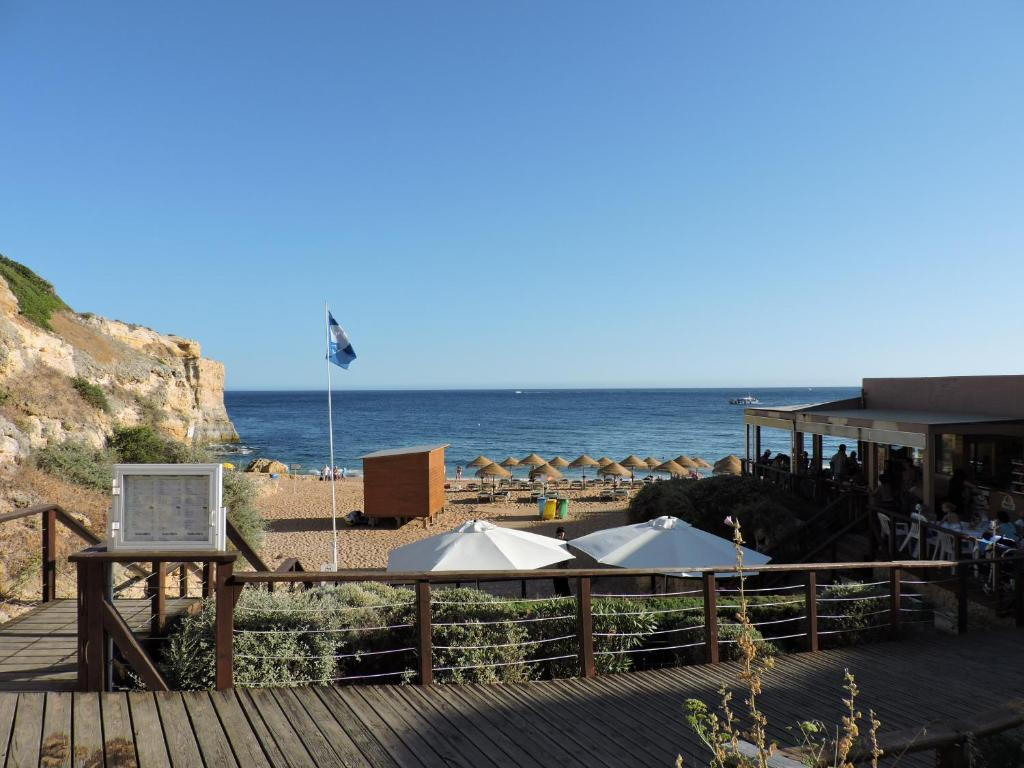 Restaurant at Praia da Coelha (Blue Flag beach)